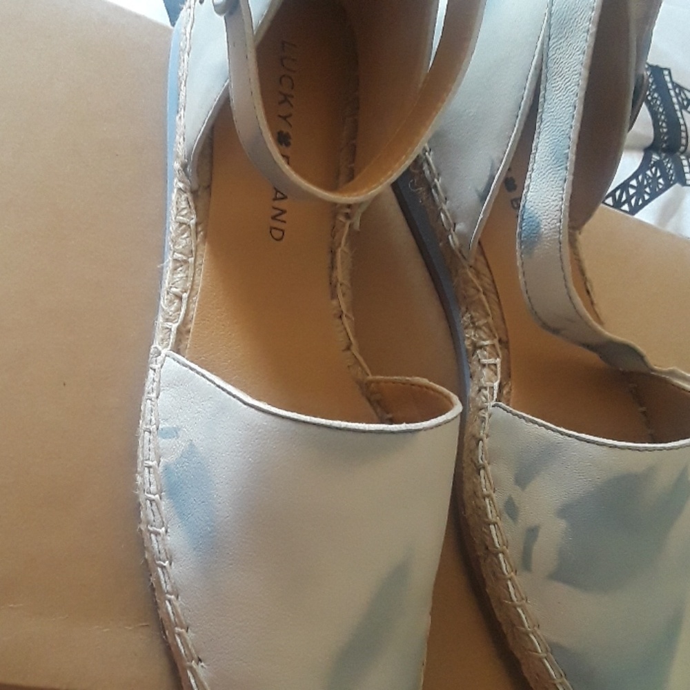 Lucky brand